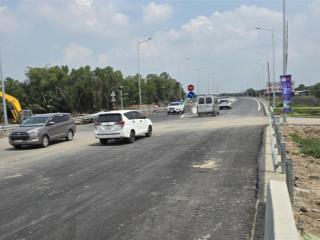 Cực hiếm 1.050m2 ont ngay vành đai 3, đối diện khu biệt thự swanpark. giá chỉ 4,2tỷ. sổ hồng riêng