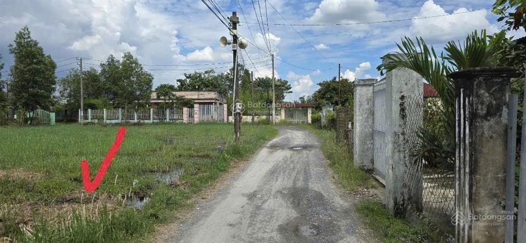 Lô vip 1.788m2 sẵn thổ, đường 6m, khu biệt thự. ngay nút giao vành đai 3  cao tốc. giá 3.5tr/m2