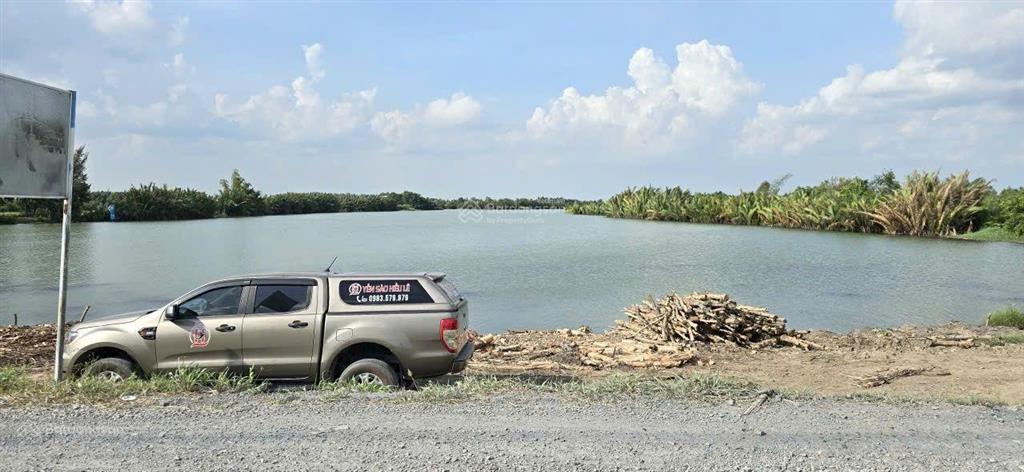 Đất nền thổ cư gần cầu cát lái, 600m2 có 250m2 thổ, giá chỉ 1.7 tỷ, sổ hồng riêng sang tên ngay