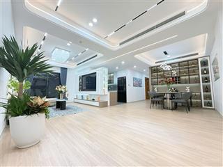 Em bán goldmark city 3 phòng ngủ căn góc 123m2 full nội thất cao cấp như ảnh