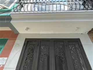 Bán nhà kim giang  cách ô tô đỗ 30m, dt 34m2 x 5tầng, giá hơn 7 tỷ