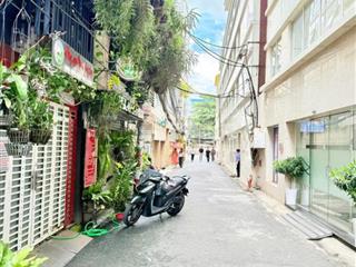 Hàng siêu hiếm, hẻm nhựa ô tô nhà siêu đẹp  4 tầng, 32m2 ngang 4m.