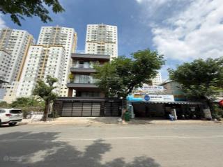 Hot! nhà đất từ 72m2 đến 240m2 giá từ trên 8 tỷ đường số kdc công ích, chợ lớn, tđc phạm hữu lầu q7