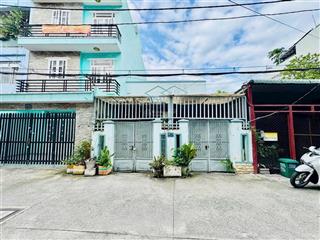 Bán rẻ đất tặng 2 căn nhà tổng 6x18m, giá 5.9 tỷ, đường xe hơi 7m, 18xx huỳnh tấn phát sát quận 7