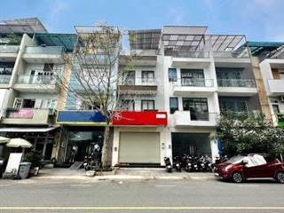 Cực hot  nhà 4 tầng 5x18m, giá chỉ 11 tỷ,mặt tiền đường số 20m, phạm hữu lầu, phường tân mỹ, q7