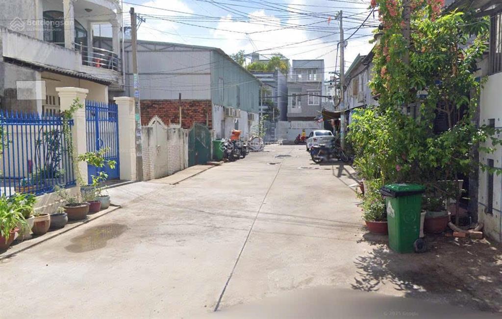Hot! mua đất tặng nhà hẻm xe tải 4x16m, sổ riêng, giá 7.1 tỷ hẻm xe tải gò ô môi, phú thuận, quận 7