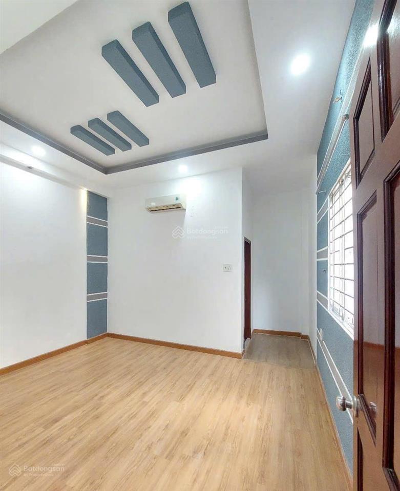 Chỉ 6.2 tỷ có ngay nhà 3 tầng 4.2x14m, mặt tiền hẻm xe hơi 6m, huỳnh thị đồng, tt nhà bè, sát quận7