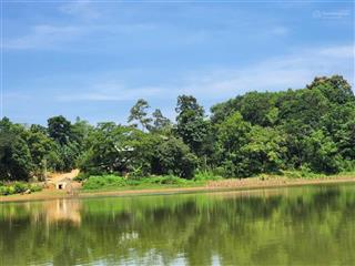 Chính chủ cần bán gấp lô đất view hồ cực đẹp tại lạc sơn