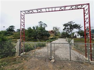 Chính chủ cần bán gấp lô đất diện tích 2800m2, sẵn nhà sàn đẹp