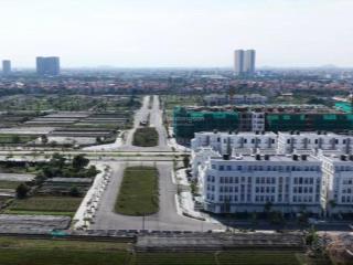 Bán căn ngoại giao đường 70 (rộng 46m) 107m. mt 6m. 6 tầng + hầm. nhỉnh 4x tỷ.  0979 913 ***