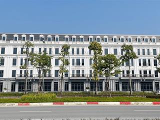 Bán lại căn đường 60m tây thăng long. 162m2. mt 8m. rẻ nhất tt 60 tỷ (370tr/m2).  0979 913 ***