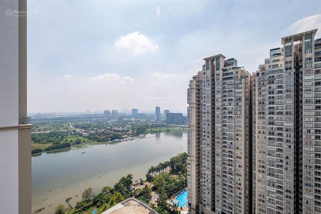 Bán nhanh căn hộ vinhomes central park bình thạnh, căn 4pn, dt 141m2, sổ hồng, giá 19,8 tỷ all