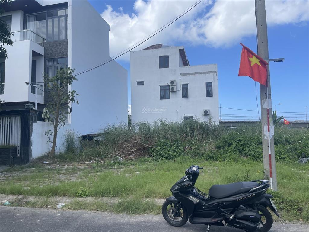 Đất mt phạm huy thông đường 10m5, dt 256m & 128m & 156m2