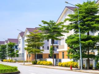 Bán biệt thự centa villas, 8,2 tỷ, 135m2, đẹp, nhiều tiện ích tại hữu nghị, từ sơn, bắc ninh