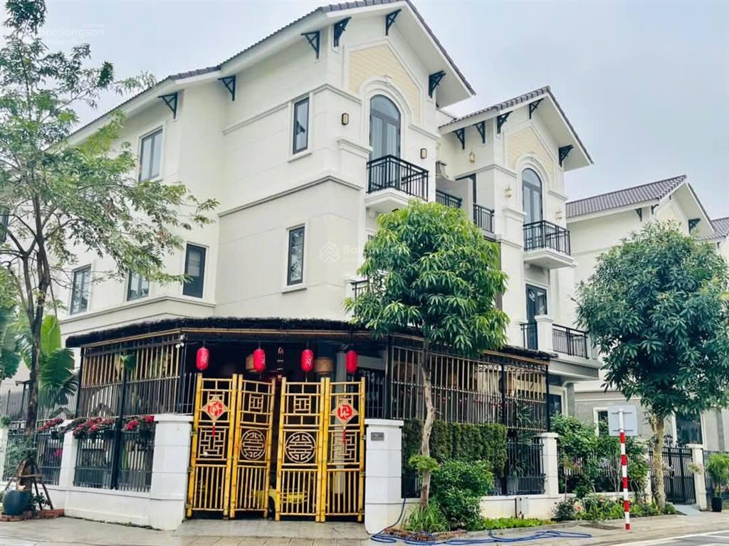 Bán bt tại centa riverside, 10,6 tỷ, 180m2, từ sơn, bắc ninh