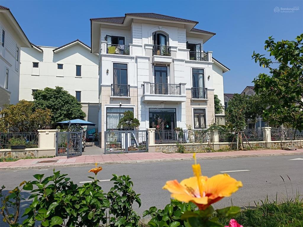 Bán bt tại centa riverside, 10,6 tỷ, 180m2, từ sơn, bắc ninh