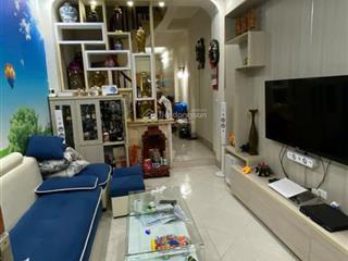 Cho thuê nhà riêng 4 tầng ngõ 260 phố chợ khâm thiên, 4 pn, giá 14tr/th.