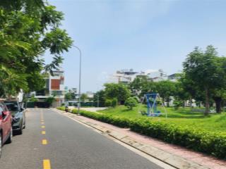 Lô đất đẹp đối diện công viên lớn, gần tòa chung cư, hướng đông nam mát mẻ. kđt lê hồng phong 1