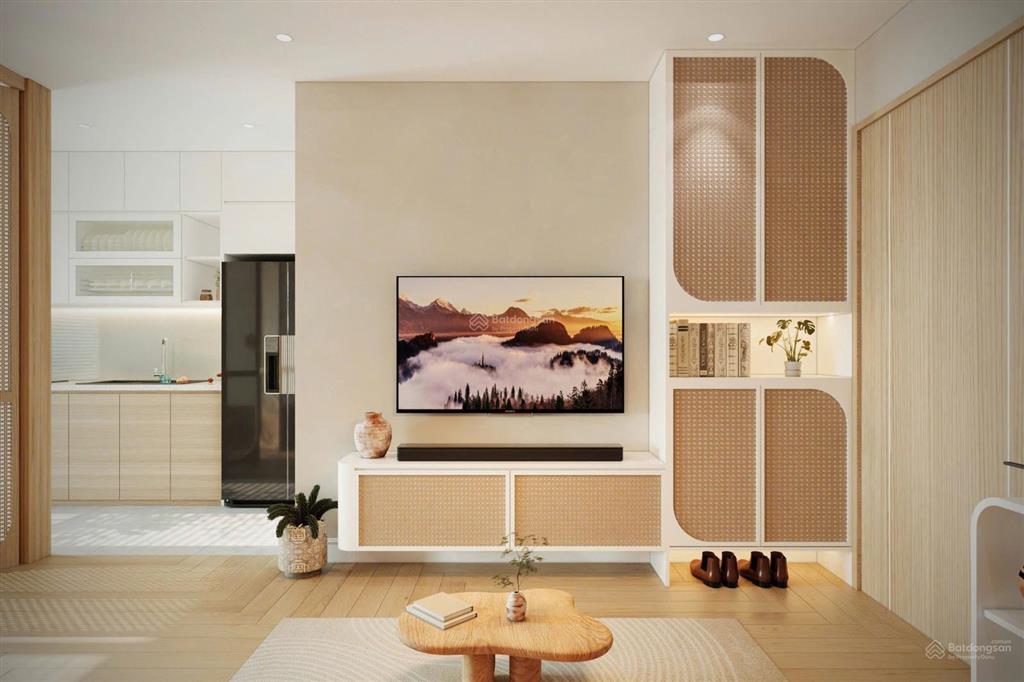 (giá shock) chỉ 3,65 tỷ mua đứt căn studio quận đống đa, full nội thất.  0977 535 ***