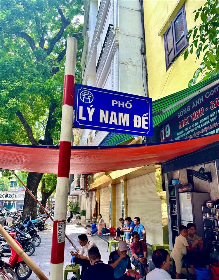 Cần bán nhà mặt phố lý nam đế, hoàn kiếm. dt sổ 65m2 x 6t, mt 5m. vị trí đẹp nhất phố  kd sầm uất