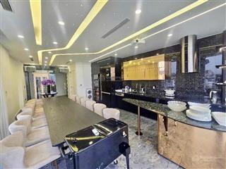Cần bán nhà phố trần hưng đạo, hoàn kiếm. dt 86m2 x 5t, mt 5m. vị trí đẹp  cách mặt phố 60m