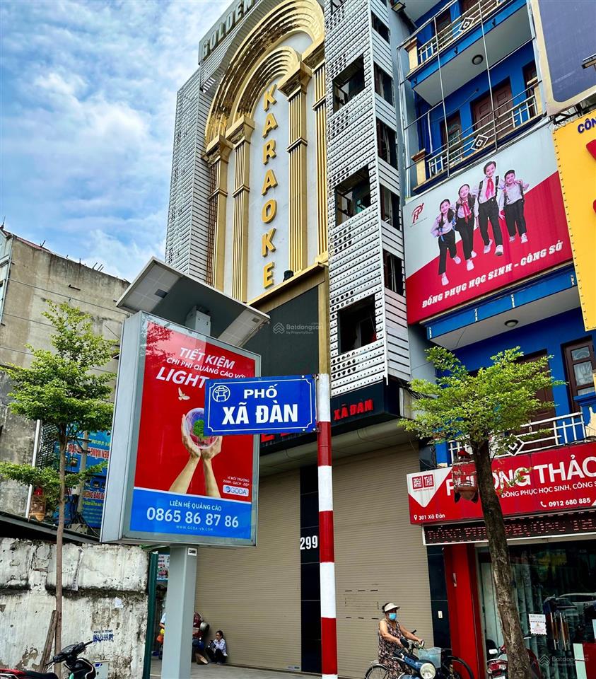 Cần bán nhà mặt phố xã đàn, quận đống đa. dt sổ 65m2 x 6t, mt 6m. vị trí đẹp, kinh doanh sầm uất