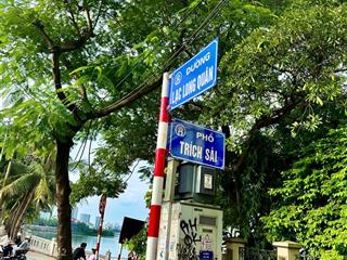 Cần bán nhà mặt phố lạc long quân, tây hồ. dt sổ 165m2 x mt 8,1m. vị trí đẹp nhất phố, kd sầm uất