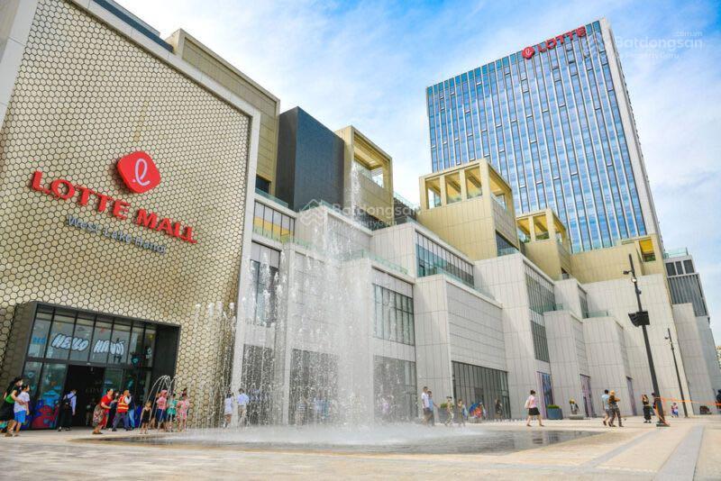 Cần bán nhà mặt phố lạc long quân, quận tây hồ. dt sổ 210m2 x mt 11m, vị trí đoạn đẹp sầm uất