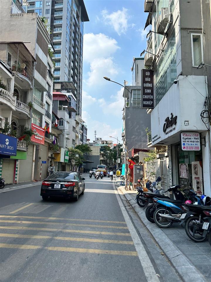 Cần bán nhà mặt phố thụy khuê, quận tây hồ. dt sổ 160m2 x mt 9,5m. vị trí đẹp nhất phố  kd sầm uất