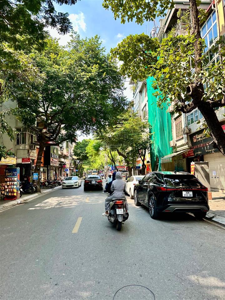 Cần bán nhà mặt phố thụy khuê, quận tây hồ. dt sổ 160m2 x mt 9,5m. vị trí đẹp nhất phố  kd sầm uất