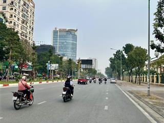 Cần bán nhà mặt phố hoàng quốc việt, quận cầu giấy. dt sổ 60m2 x 7,5t, mt 4,6m. vị trí đẹp  kd tốt