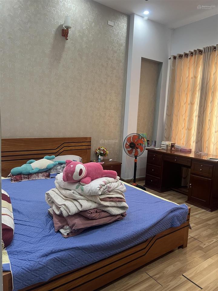 Bán nhà mặt tiền đường 42. p. bình trưng  0904 433 *** để biết thêm thông tin