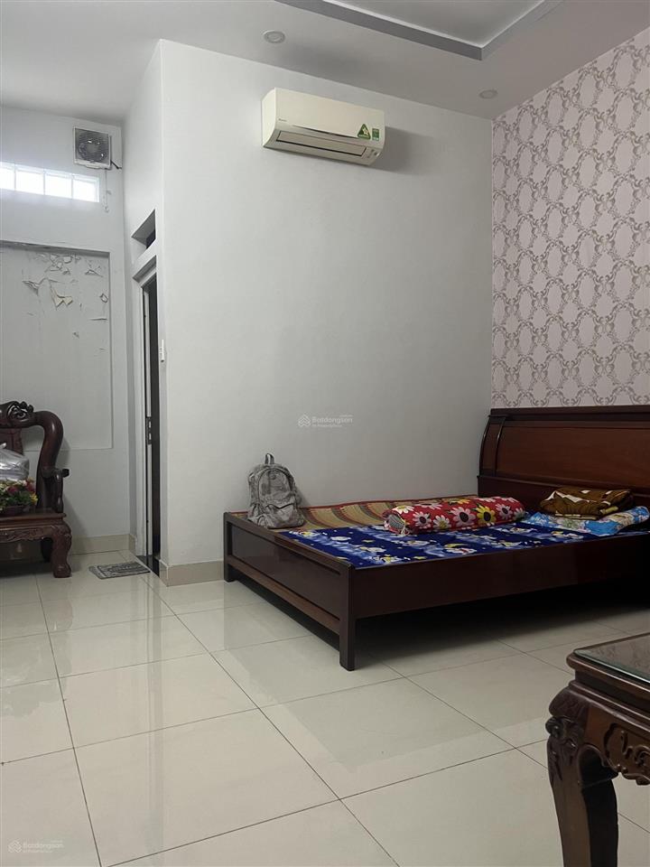 Bán nhà mặt tiền đường 42. p. bình trưng  0904 433 *** để biết thêm thông tin