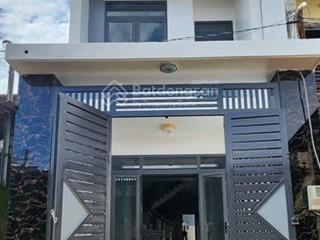 Nhà 2 tầng mới tinh  dt 64m2  hxh  gần tô ký  coopmart nguyễn ảnh thủ  giáp quận 12.