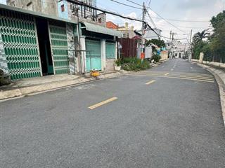 Nhà mặt tiền  dt 57m2  thị trấn hóc môn  đường 10m  ngay ngã tư tô ký  đặng thúc vịnh.