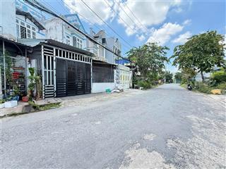Mtkd  nhà 2 tầng  dt 105m2  50m ra đặng thúc vịnh  tô ký  lê văn khương  giáp quận 12