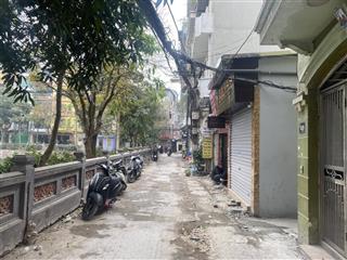 Bán nhà ngọc hà  mặt ngõ kinh doanh  ô tô dừng đỗ  lô góc 3 thoáng  view hồ  0966 341 ***