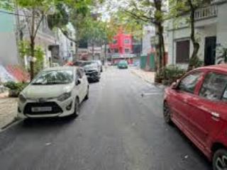 Bán nhà đẹp ngõ 12 đào tấn  2 mặt thoáng  cách ô tô 20m  sổ vuông  0966 341 ***