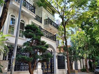 Chính chủ bán biệt thự trần kim xuyến, trung kính, trung yên, trung hòa. 200m2 x 4 tầng. giá 82 tỷ.