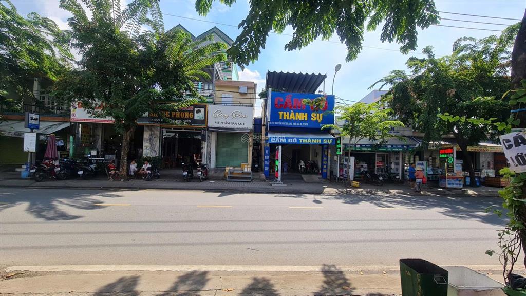 Bán nhanh mặt tiền nguyễn văn tạo  vị trí siêu đẹp, giá trị cao