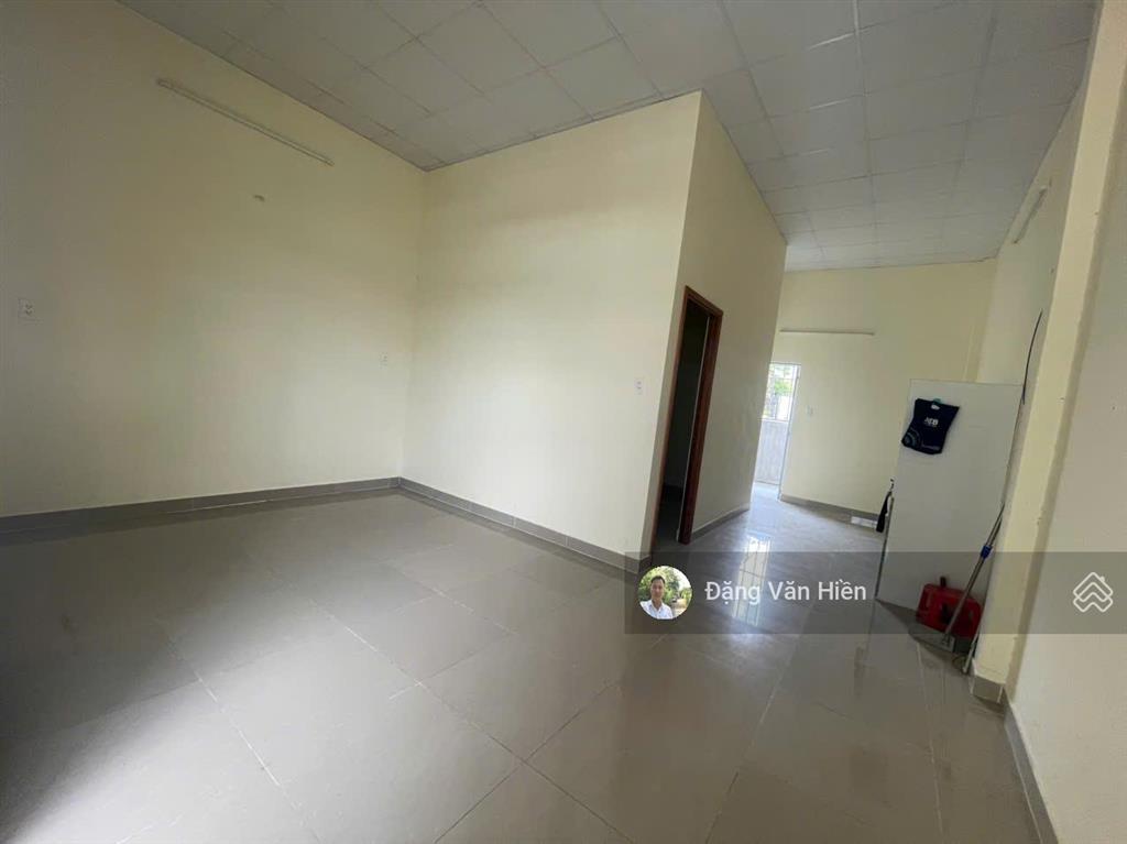 Bán nhà sổ hồng riêng, 85m2 hẻm xe hơi nhơn đức, giá 4 tỷ bớt lộc