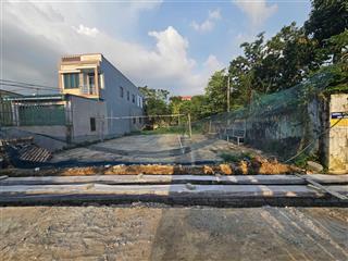 Em cc cần bán gấp mảnh đất đẹp 395 m tại phú cát  hòa lạc