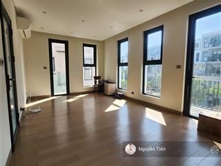 Cho thuê văn phòng, hoặc thuê ở