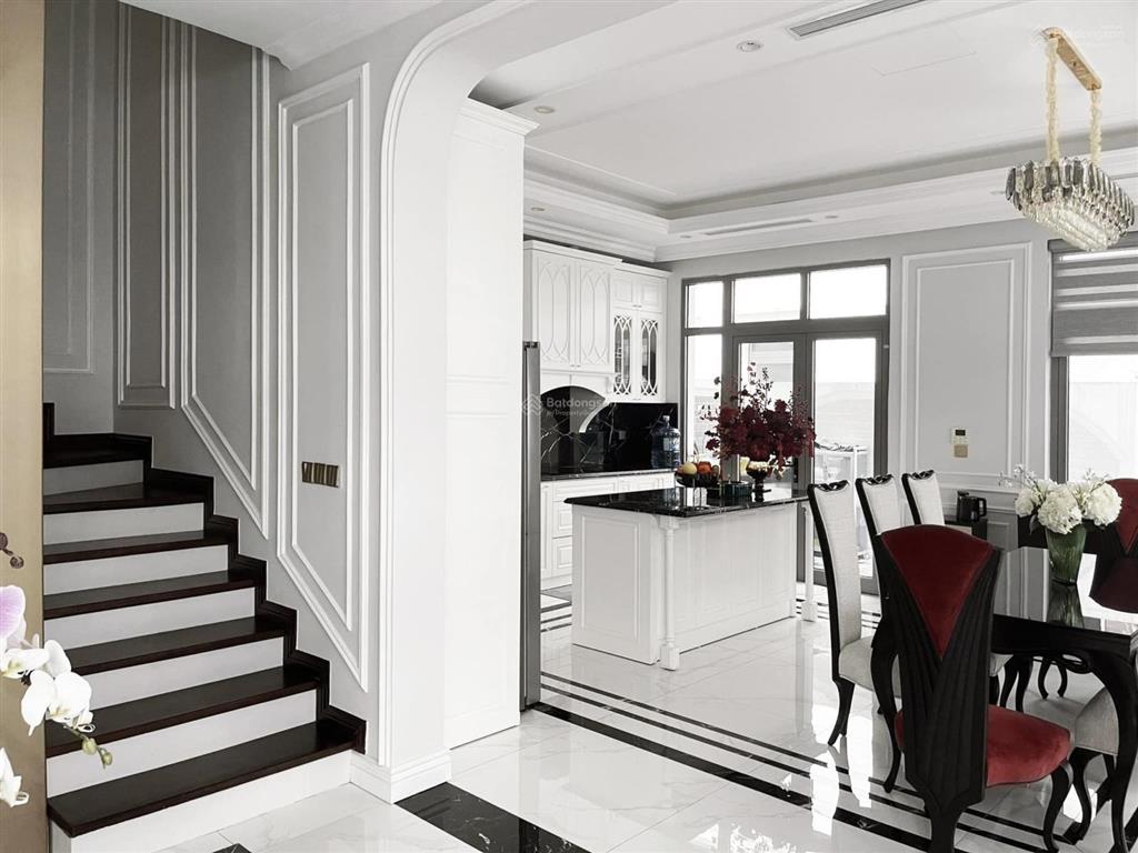 Chính chủ cho thuê căn biệt thự song lập 220m2 kđt starlake cam kết giá thật  tốt nhất thị trường