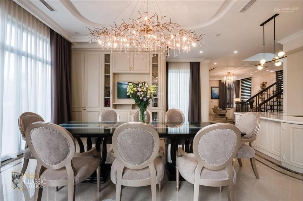 Cần cho thuê biệt thự song lập 150m2 tại vinhomes green bay mễ trì full đồ chỉ xách vali vào ở