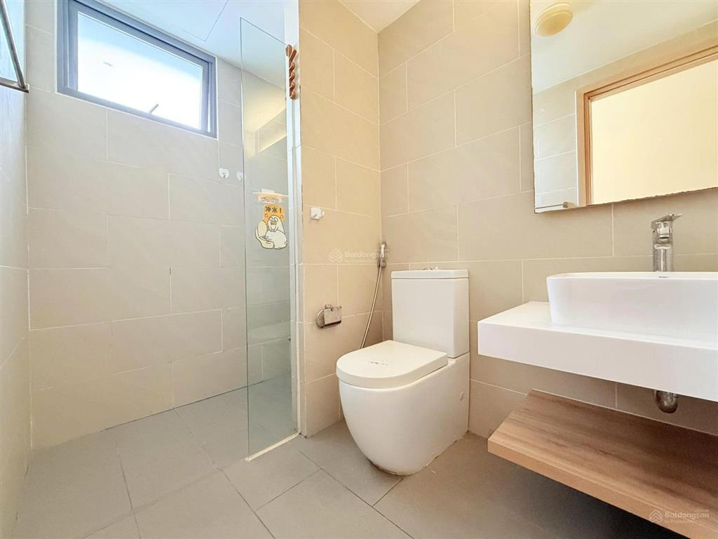 Cho thuê căn hộ 3pn palm heights căn góc, nội thất cơ bản, view không chắn