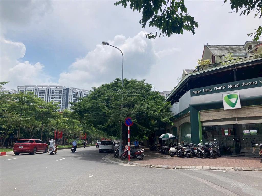 Bán biệt thự việt hưng, phố lưu khánh đàm. kinh doanh, cho thuê 40tr