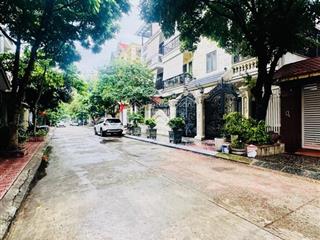 Cần bán biệt thự mai động hoàng mai, đền lừ giáp đường tân mai giáp phố lớn, khu vip, ở kinh doanh