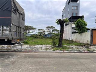 Tôi chính chủ cần bán lô golden hills hướng đông nam, đối lưng nguyễn tất thành  0383 662 ***