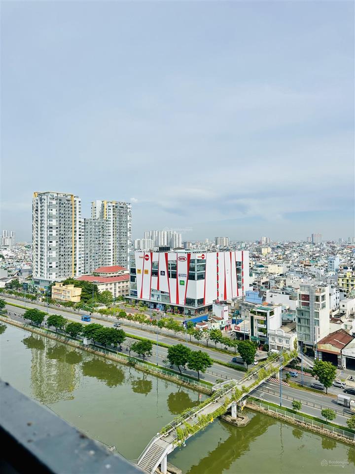 Chính chủ cần bán một số căn hộ sắp nhận nhà tại aurora residence giá chỉ từ 2ty4 ngay mặt tiền q8